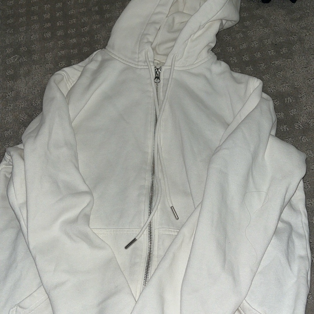 H&M, Size Medium, Off white